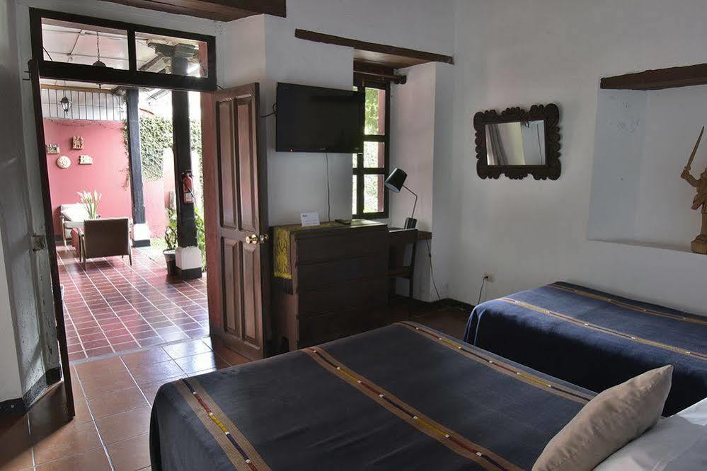Posada Don Diego Antigua Exterior photo